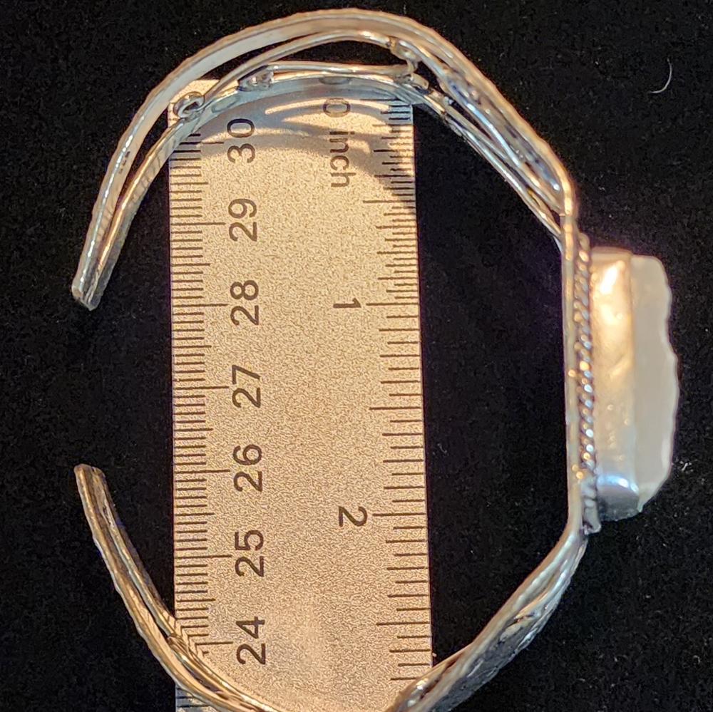 Scolocite Cuff - Picture 4 of 5